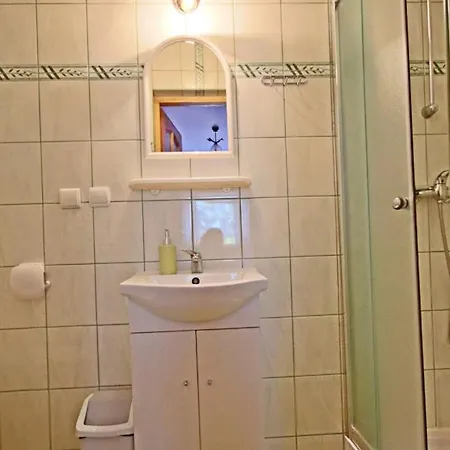 Nad Grapa 3*